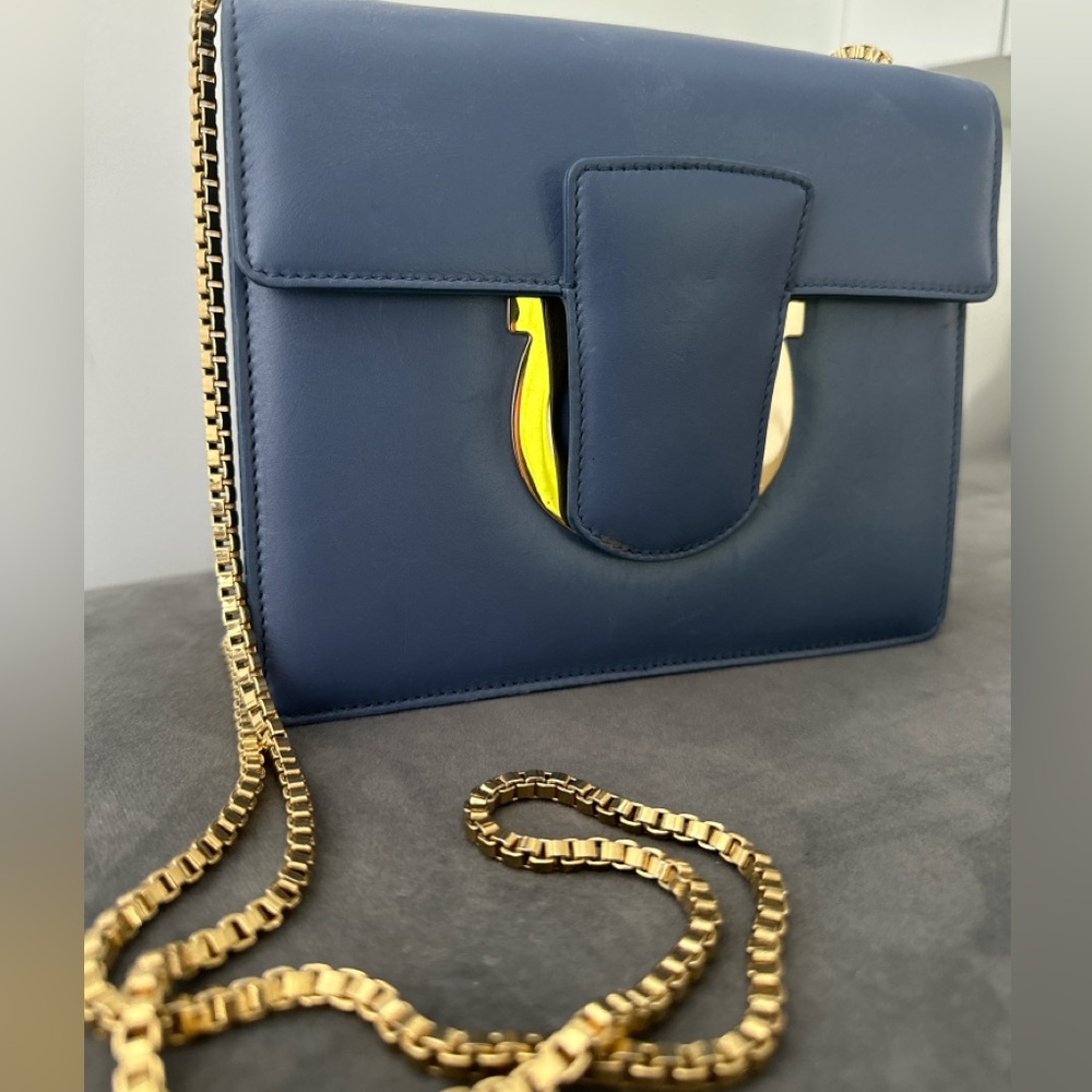 Salvatore Ferragamo Thalia 20cm Crossbody Blue Bag